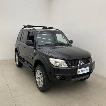 MITSUBISHI PAJERO TR4 2.0 4X4 16V 140CV FLEX 4P AUTOMÁTICO MITSUBISHI PAJERO TR4 2.0 4X4 16V 140CV FLEX 4P AUTOMÁTICO